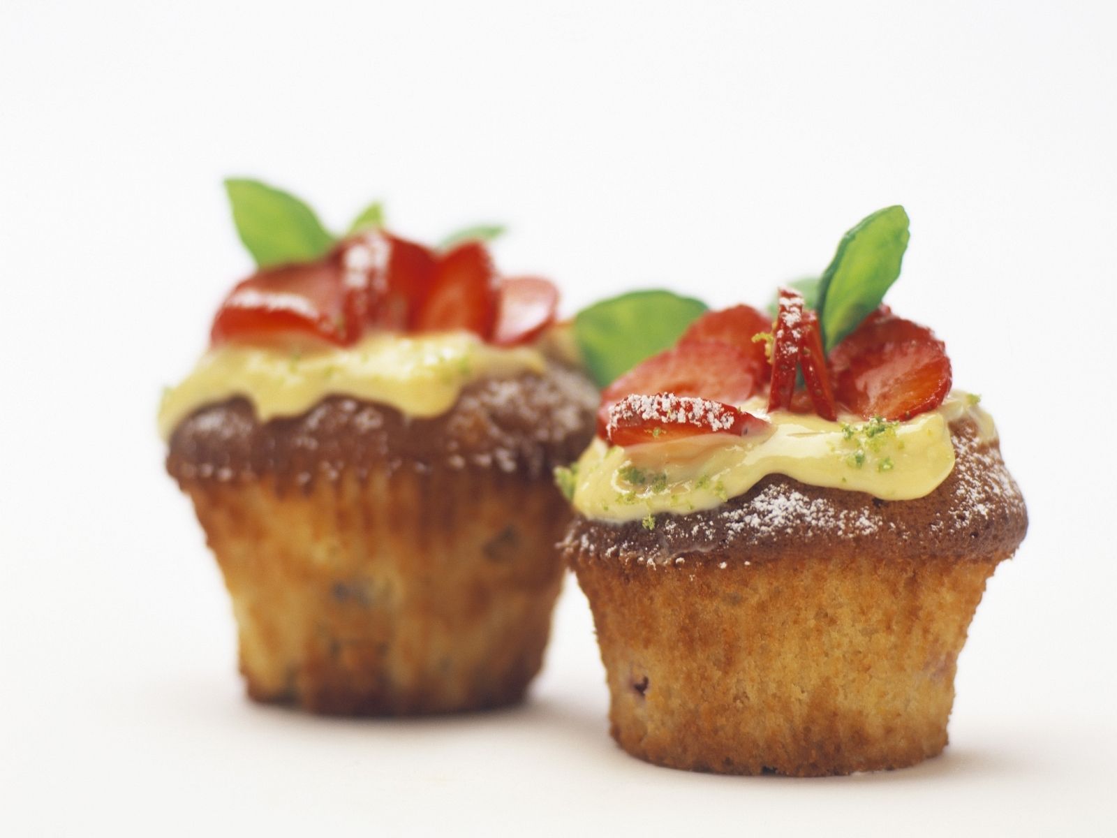 Erdbeer Muffins Mit Limette Rezept Eat Smarter