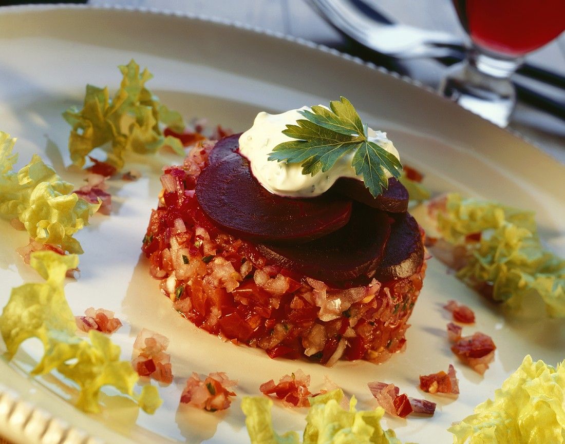 Gemüse-Tatar Rezept | EAT SMARTER Gemüse-Tatar Rezept | EAT SMARTER