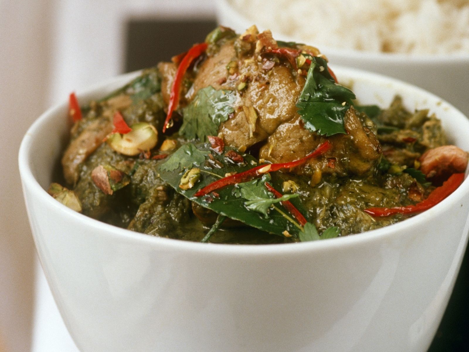 Grünes Curry mit Hähnchen Rezept | EAT SMARTER