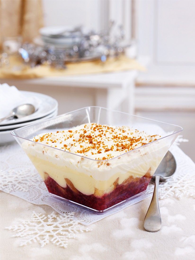 Himbeer-Trifle Rezept | EAT SMARTER