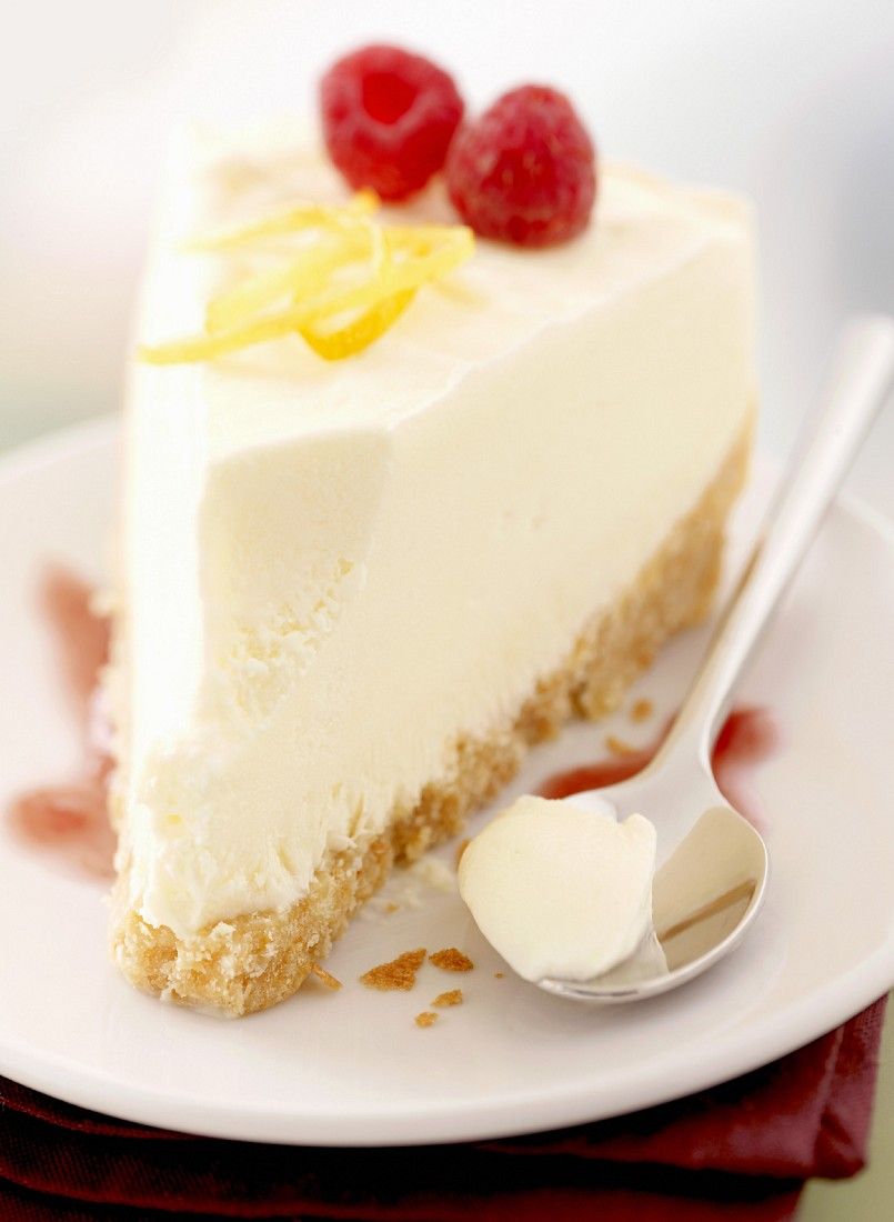 Käsekuchen-Eis Rezept | EAT SMARTER