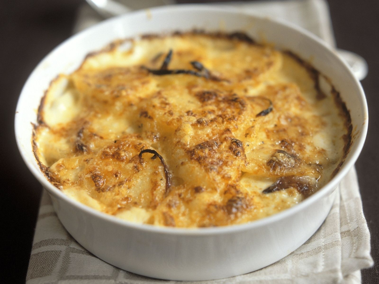 Kartoffelgratin auf französische Art (Gratin dauphinois) Rezept EAT SMARTER