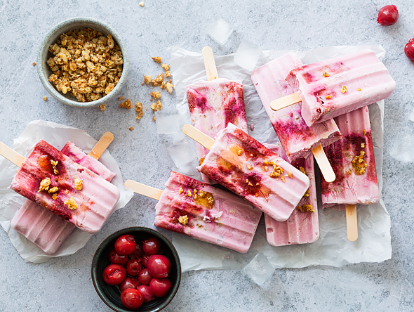 Kirsch-Breakfast-Popsicles