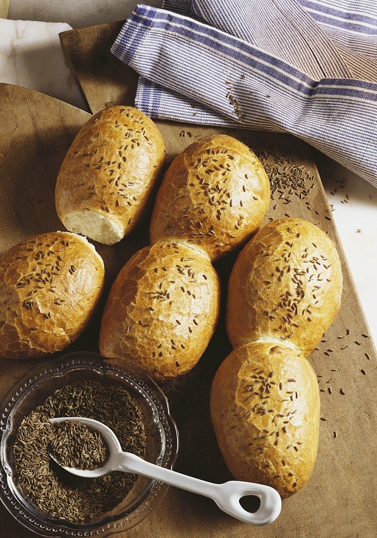 Kümmelbrötchen Rezept, Kümmelbrötchen