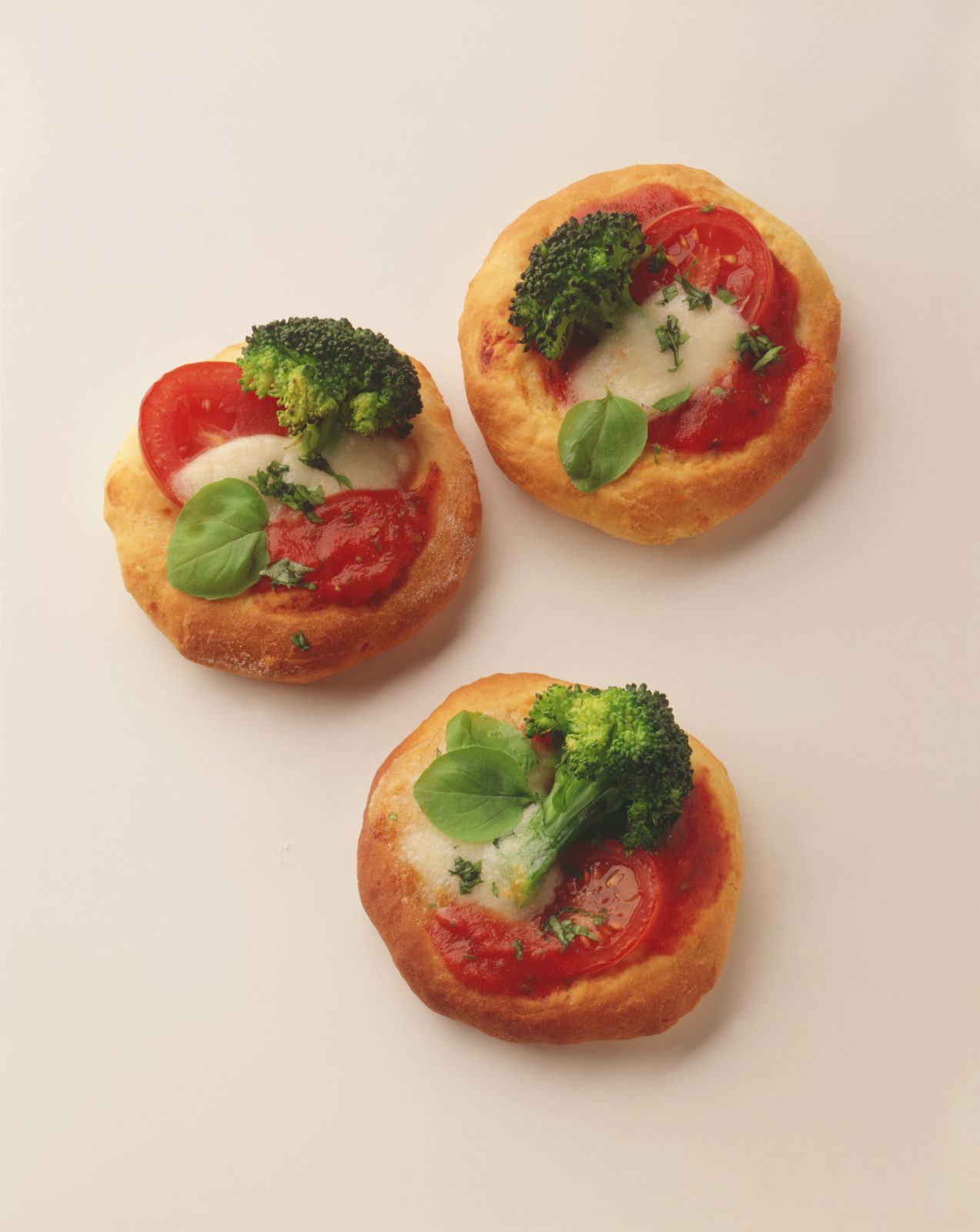 Mini Brokkoli Pizzen Mini Brokkoli Pizzen