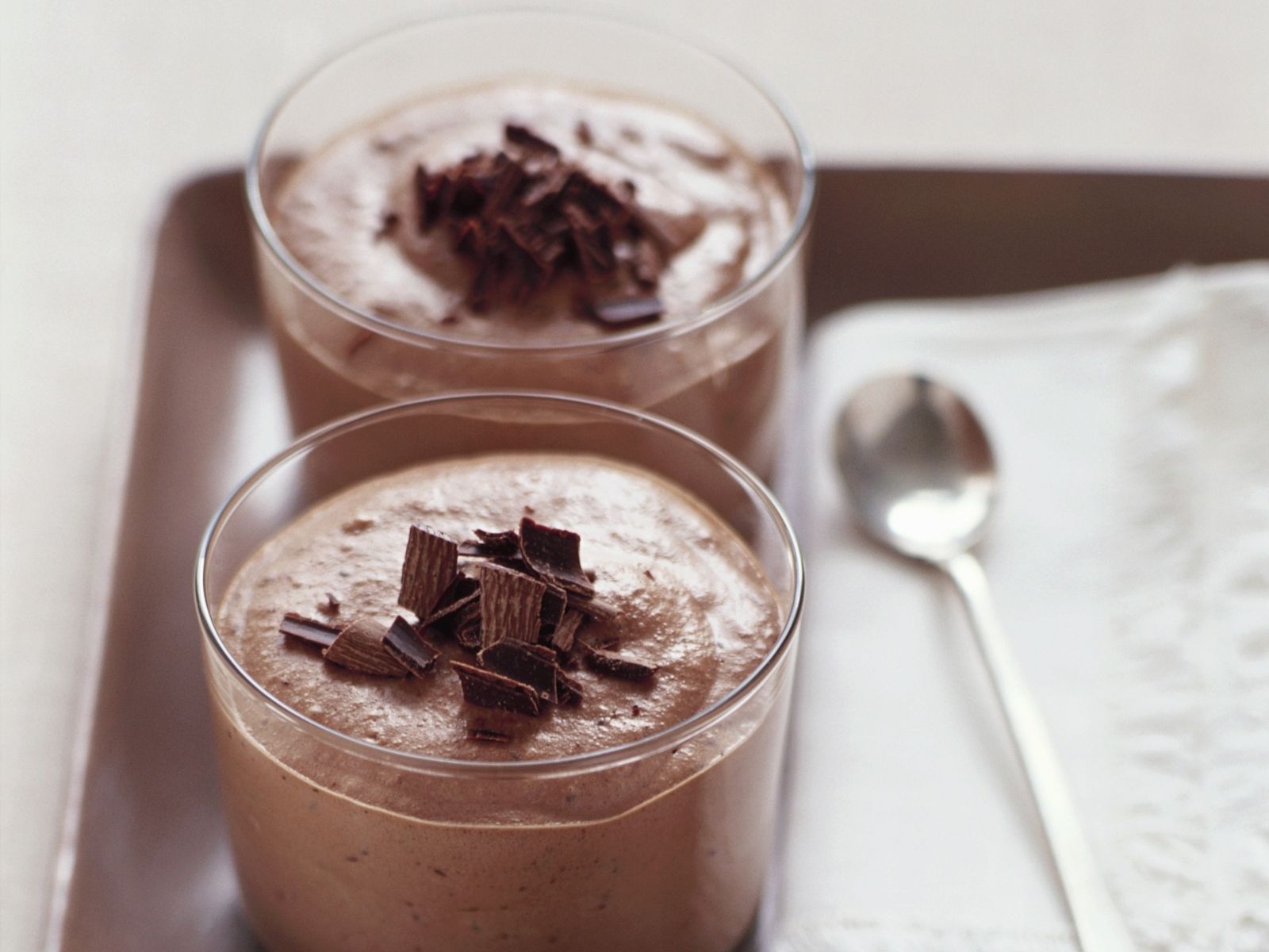 Mousse au Chocolat ohne Ei Rezept | EAT SMARTER