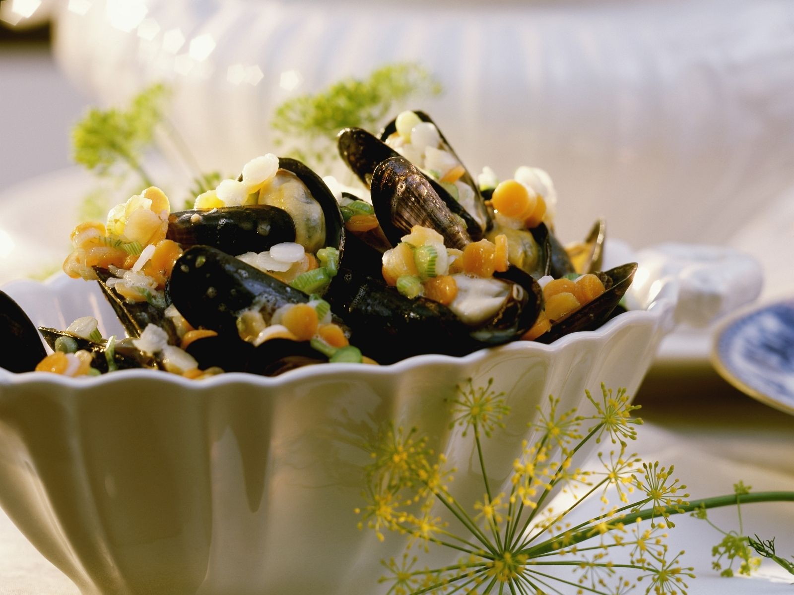 Nordseemuscheln Auf Rheinische Art Mit Gemuse Brunoise Und Wein Rezept Eat Smarter