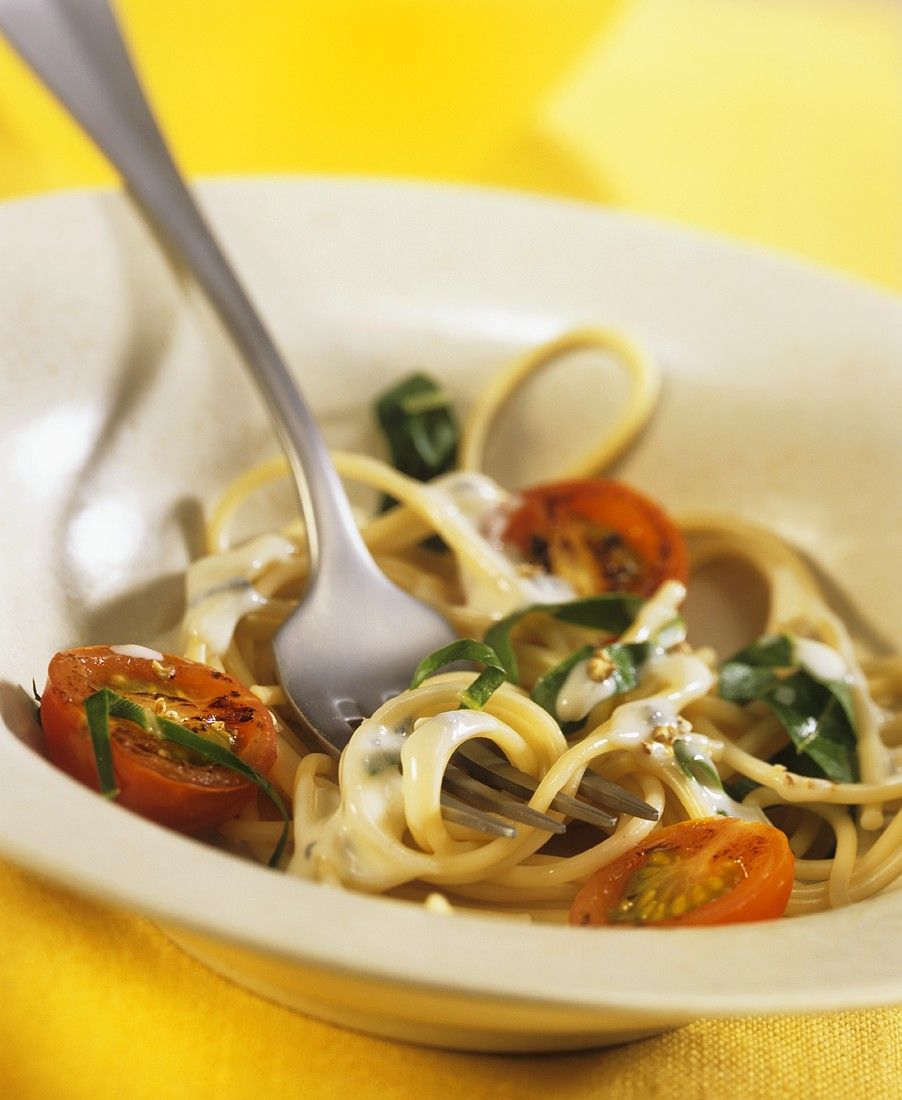 Pasta mit Mangold-Käse-Sauce