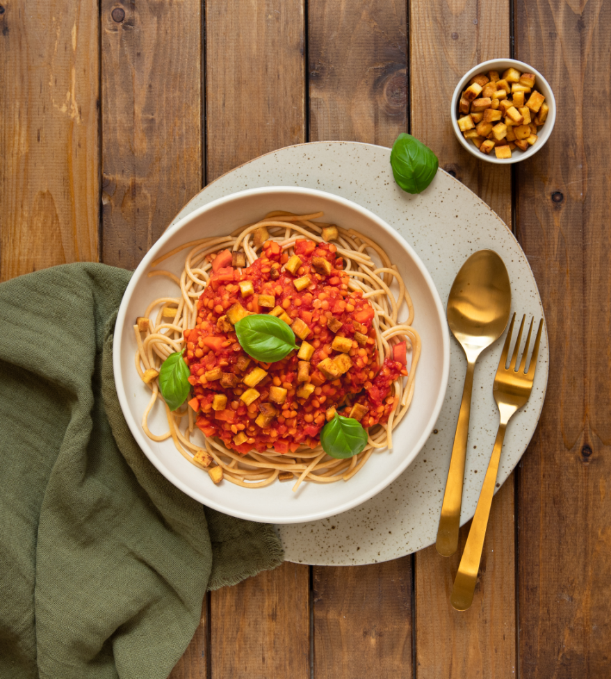 Pasta mit roten Linsen