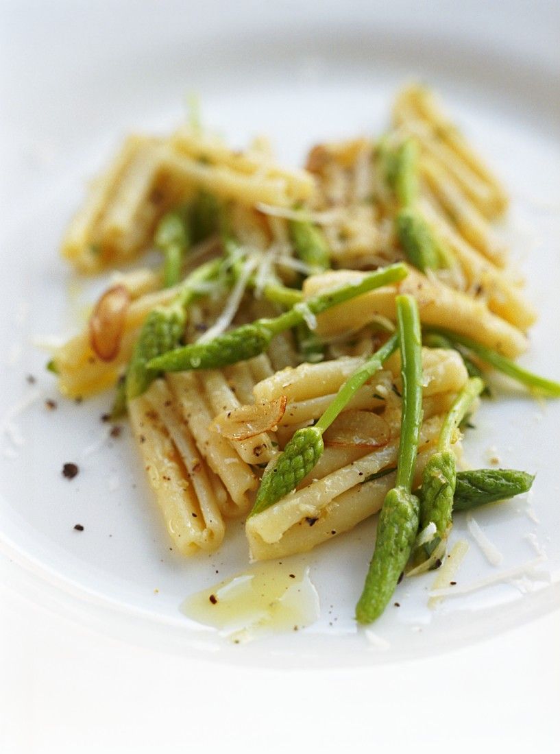 Pasta mit Wildspargel Rezept | EAT SMARTER