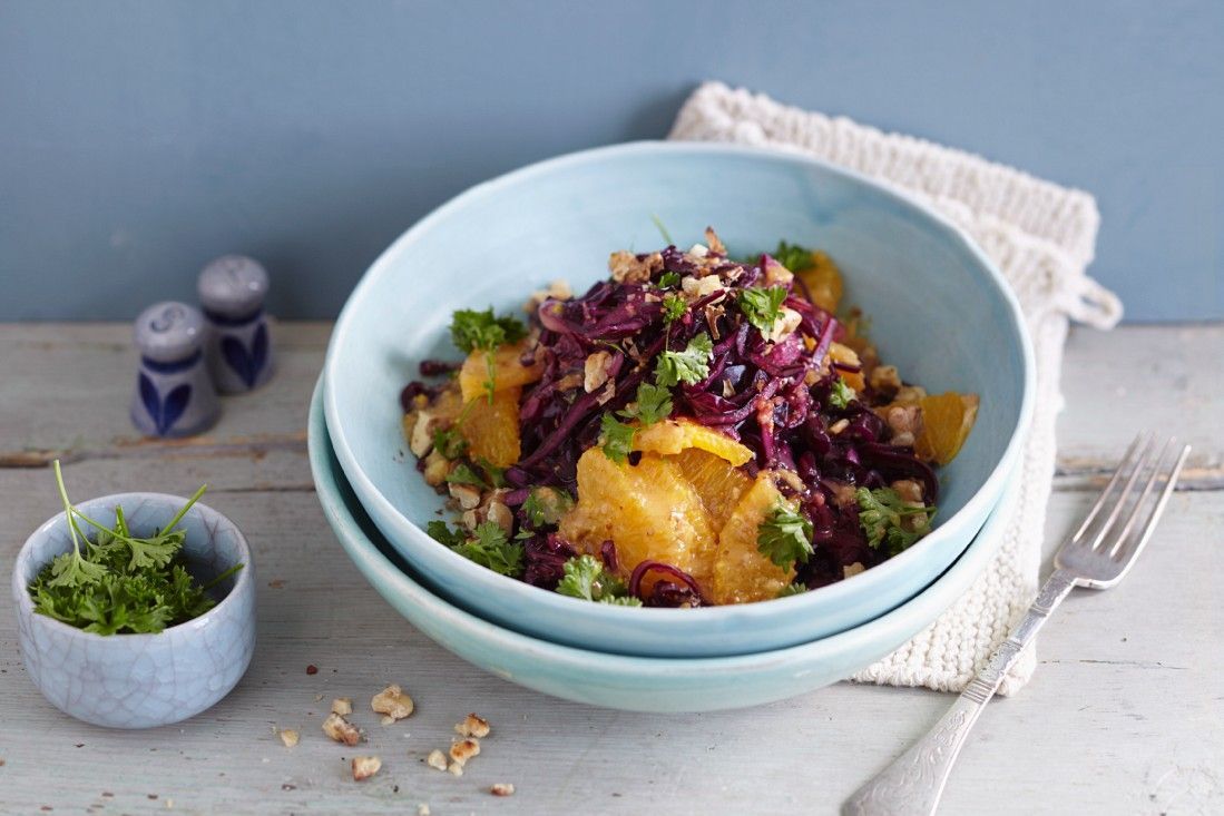 Rotkohlsalat Mit Orangen Und N ssen Rezept EAT SMARTER Rotkohlsalat Mit Orangen Und N ssen Rezept EAT SMARTER