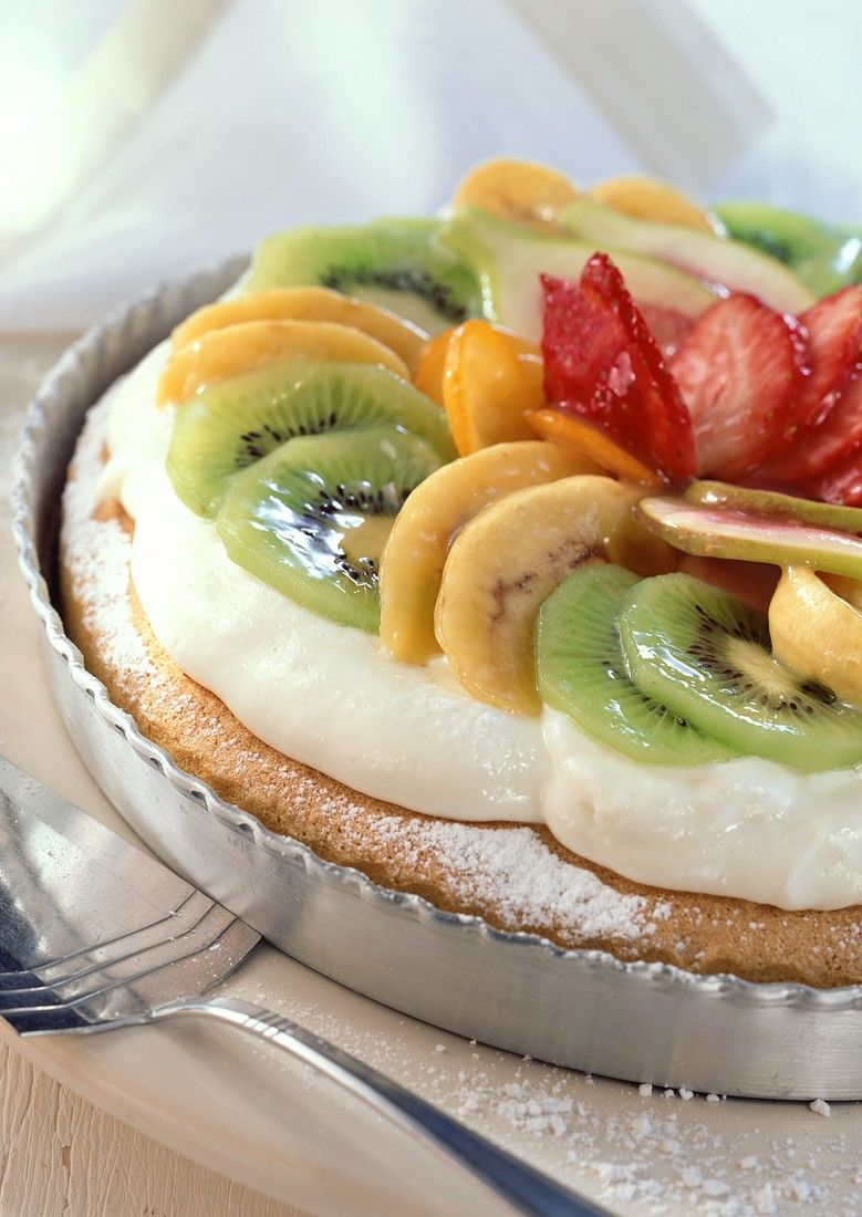 Schneller Obstkuchen Rezept | EAT SMARTER Schneller Obstkuchen Rezept | EAT SMARTER