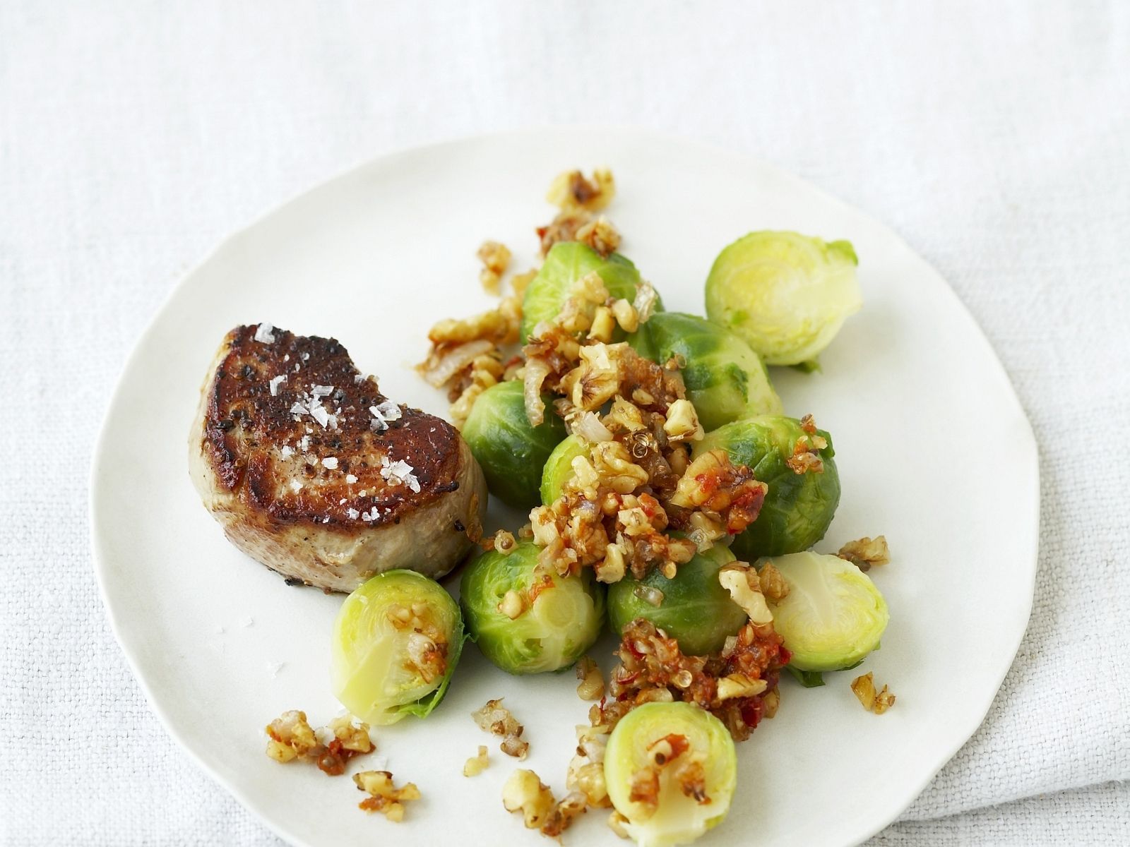 Schweinefilet mit Rosenkohl