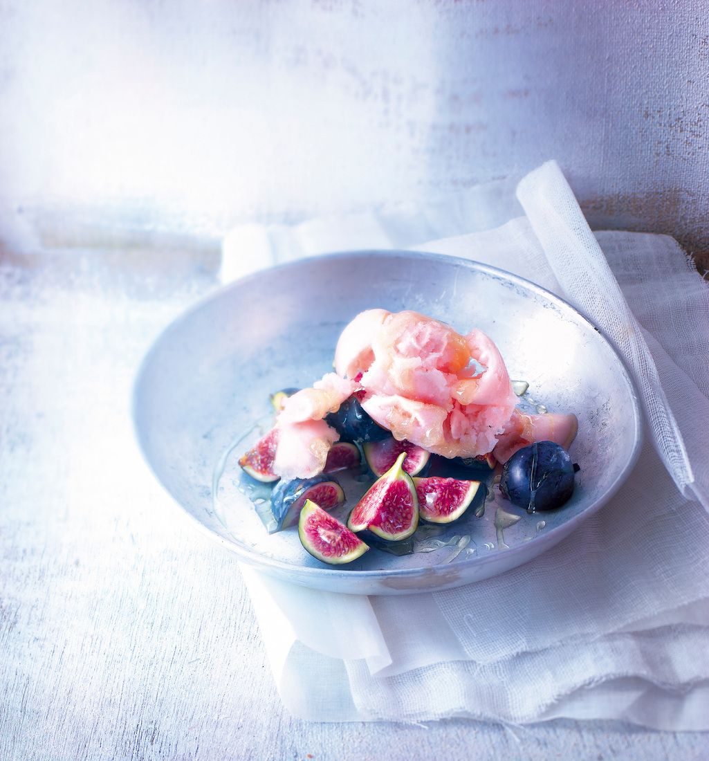 Sorbet aus weißen Pfirsichen