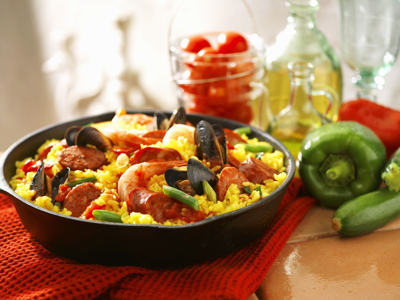 Spanische Paella Rezept | EAT SMARTER