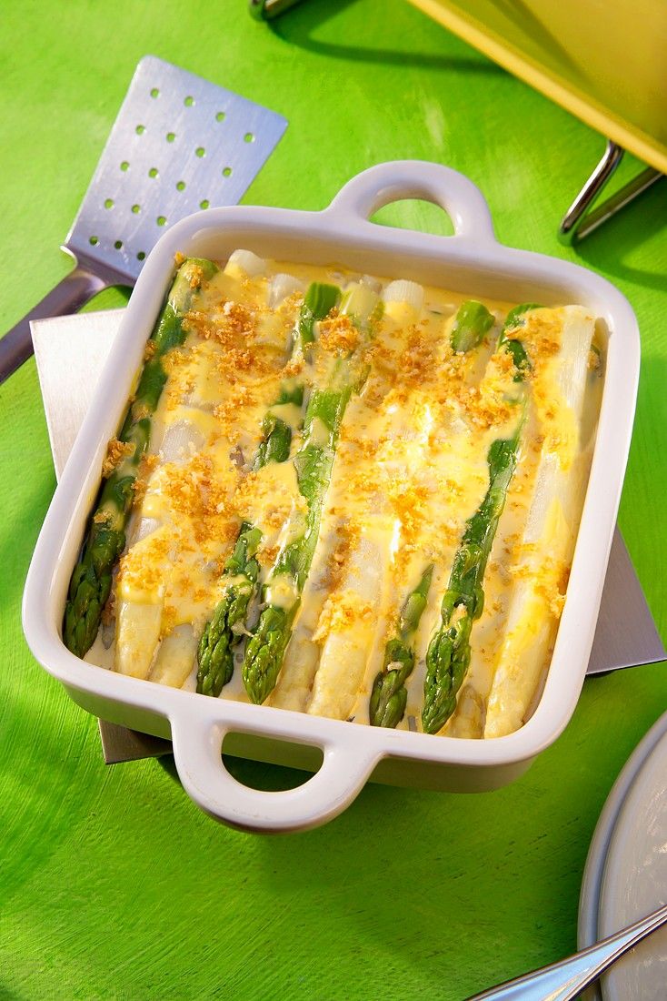 Spargelgratin Rezept | EAT SMARTER
