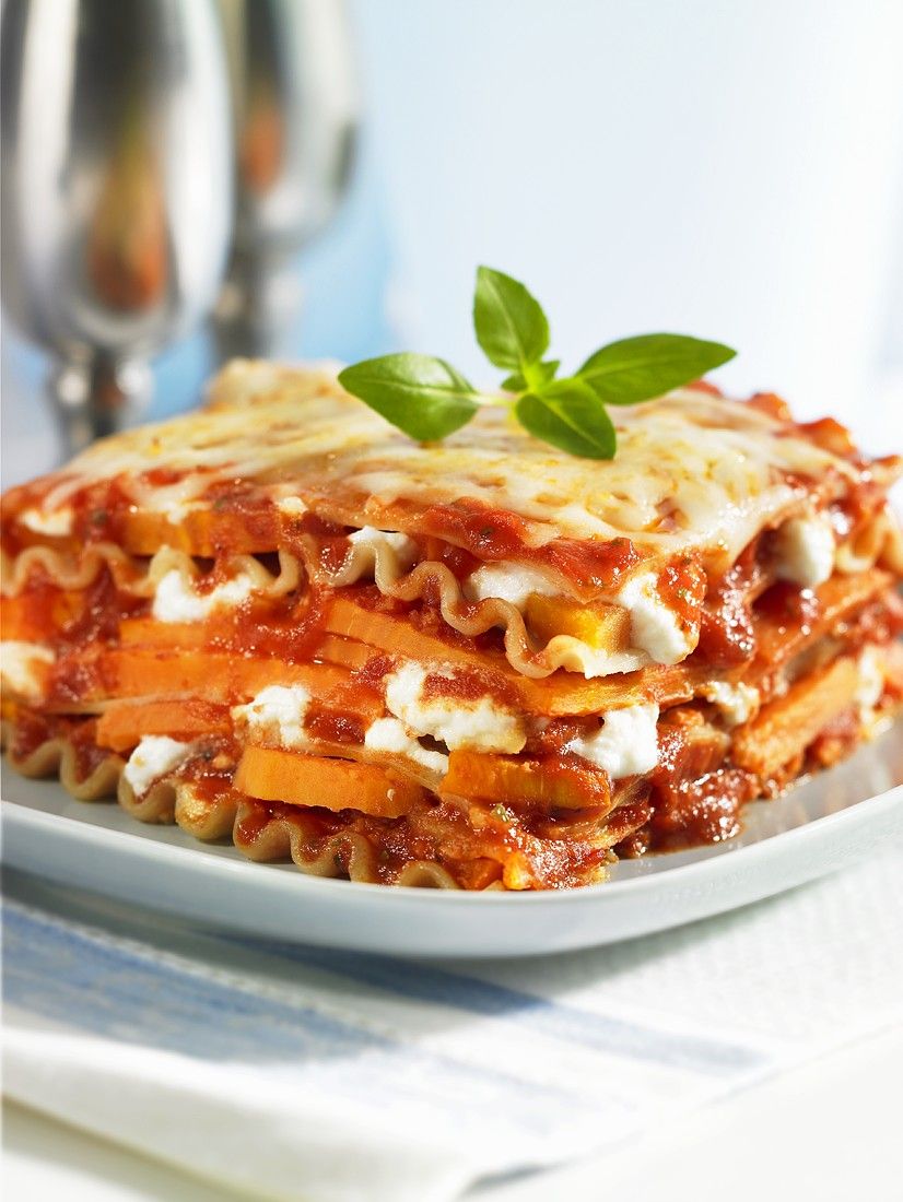 Süßkartoffel Lasagne Rezept | EAT SMARTER