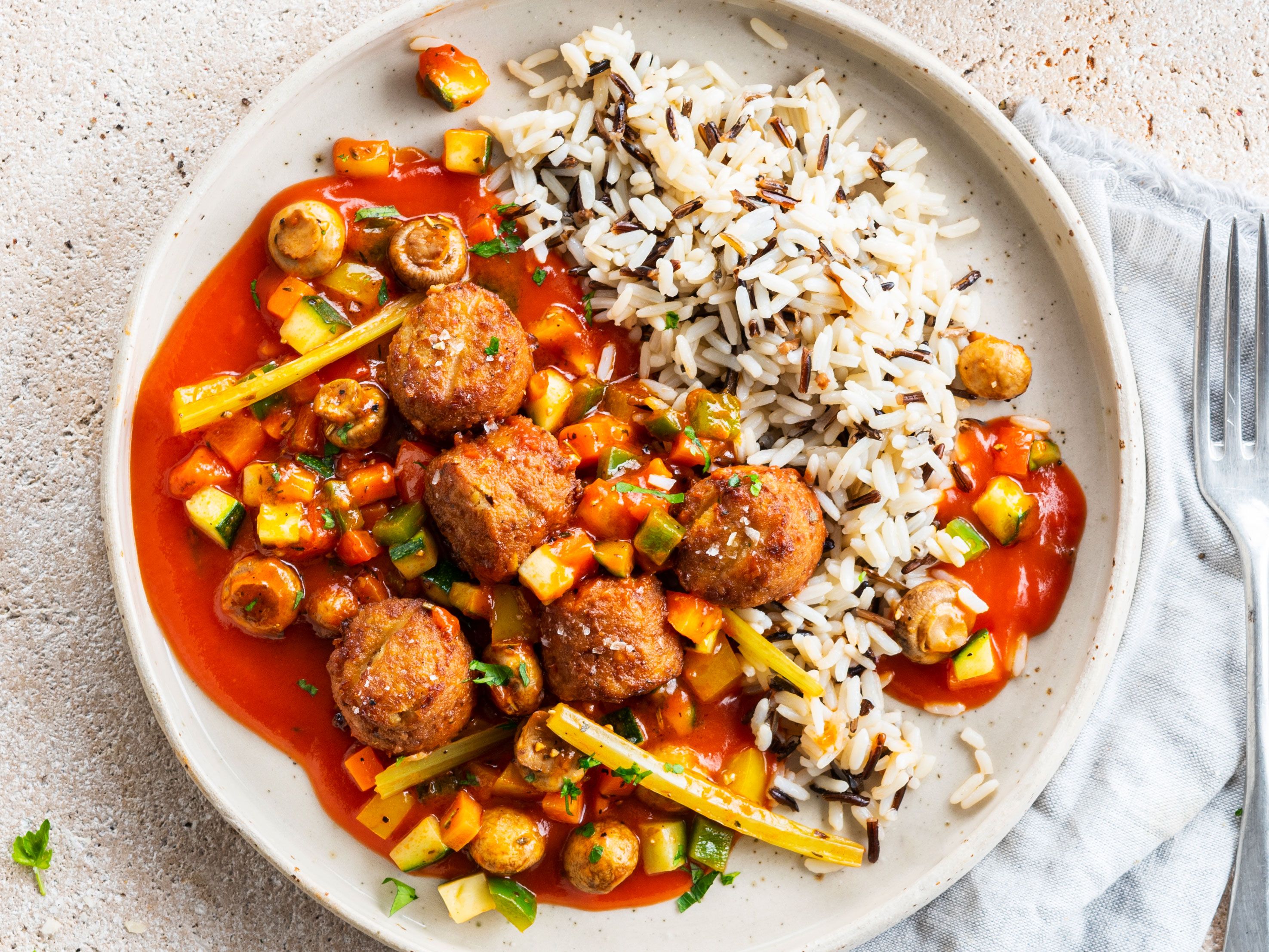 Vegane Hackbällchen Rezept | EAT SMARTER