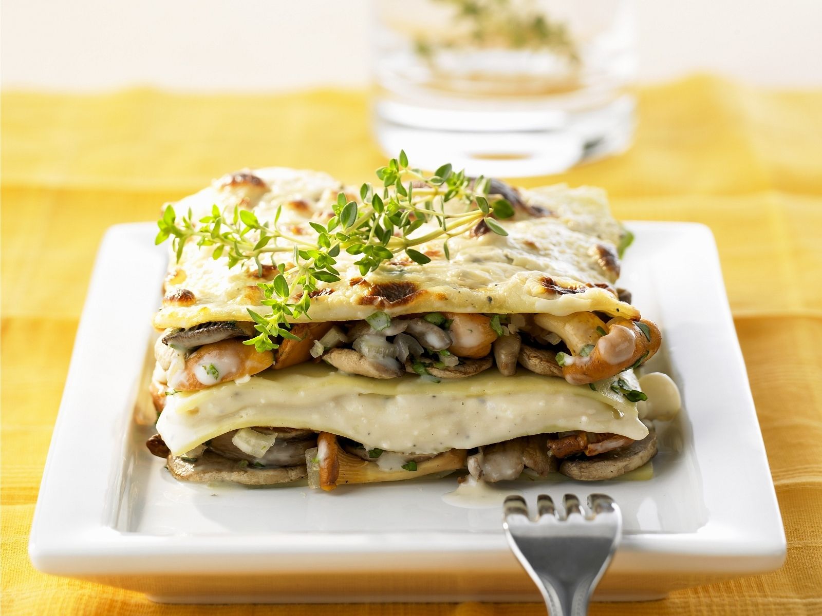 Würzige Pilz-Lasagne Rezept | EAT SMARTER
