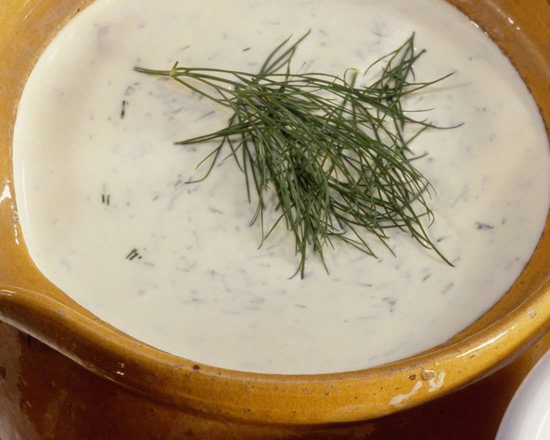Zitronen-Dressing mit Sahne Rezept | EAT SMARTER
