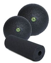 Blackroll und Bälle zum Faszientraining
