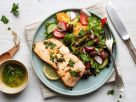 Lachs mit Salat Rezept