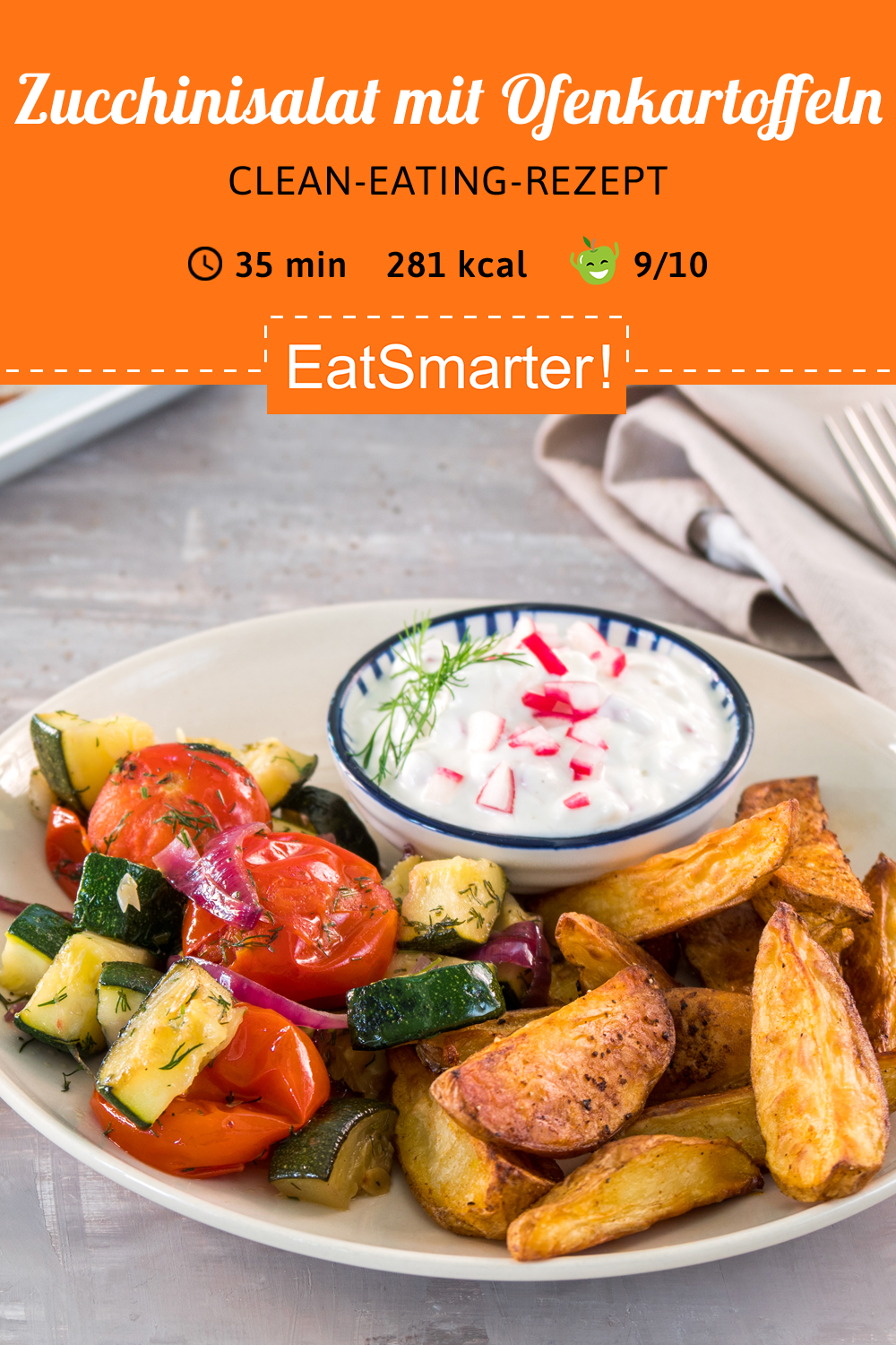Zucchinisalat mit Ofenkartoffeln und Radieschen-Quark Rezept | EAT SMARTER